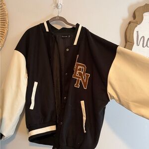 PrettyLittleThing Black and Cream Bomber Jacket